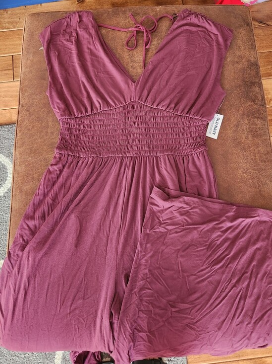 Old Navy Pants - Old Navy Maroon V-Neck Smocked Waist Jumpsuit